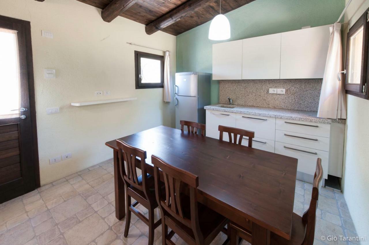 Hostal Liscia Country Relais Sant'Antonio di Gallura Exterior foto